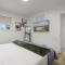 Suburban 4bed2bath Oasis- freshly updated - 莫顿格罗夫