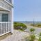 Breezy Oak Bluffs Condo - Steps to Inkwell Beach!
