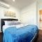 Luxury Glen Waverley Townhouse 4br3ba Backyard