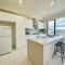 Mt Waverley Spacious 2br2ba Parking Wifi Balcony