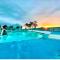 Casa Mire-Lee, Seaside Serenity at Negril 7 miles Beach, Point Village
