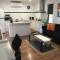 Sunset Haven Self-Contained Apartment - 14 mins to city