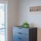 Beautiful Home With Sunroom, Gameroom, Yard & Bbq