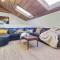HappyCub- AC, Hot Tub, Fire Pit, Game Room!
