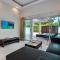 Family 2BR Villa Lancelot 3 with Jacuzzi Pool, just 10 min drive NaiHarn and Rawai - Ban Saiyuan (1)