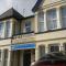 Southend Guest House - Close to Beach, Train Station & Southend Airport