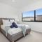 Aqua Luna - Stylish Retreat by Koonya Ocean Beach