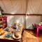 Eco-Camping De Helleborus, Yurt, Bell & Safari tent, Pipo, Caravans, Dorms and Units - Groningen