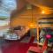 Eco-Camping De Helleborus, Yurt, Bell & Safari tent, Pipo, Caravans, Dorms and Units - Groningen