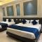 Hotel Moon Inn JUST 2 MIN WALK FROM GOLDEN TEMPLE & JALLIANWALA BAGH