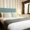 Hunters Hall Inn by Greene King Inns