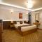 La Fleur Premium Central Apartment Hotel