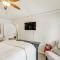 Houston Retreat with Smart TVs Walk to Golf Course! - Houston