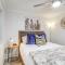 Houston Retreat with Smart TVs Walk to Golf Course! - Houston