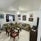 Casa 4/4(Amplos), Cond. fechado com piscina-150m2