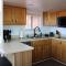 Oceanview Cabin 20, Private Jacuzzi &Large Deck