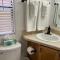 Oceanview Cabin 20, Private Jacuzzi &Large Deck