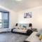 8 Beds Work & Family Stay Free Parking!