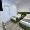 Reign Hotel