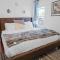 5BR 3BA Family Retreat 2 Blocks from Beach - 大西洋城