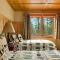 Tamarack Lodge