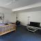 40223 Fremont Entire Coze 3brs house Free Parking nd AC