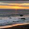 Oceanfront Cabin 3 w Jacuzzi & Impressive Views