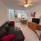 Seaview apartment with garden & pool - Pafos