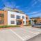 Boho Apt w Jacuzzi, Grill & Garden - Modra