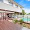 Cottonwood Beach House by Kingscliff Accommodation