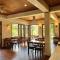 Riverhouse Resort - Mae Sariang