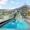 Sea Point Artistic Hideaway - Rooftop Pool, Gym - Kapské Město