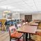 Hampton Inn Chicago-Naperville