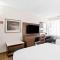 Hampton Inn Chicago-Naperville