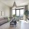 Stunning Beachfront 1BR Apartment in Palm Jumeirah By ĀYA Boutique