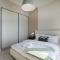 Stunning Beachfront 1BR Apartment in Palm Jumeirah By ĀYA Boutique