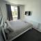 VA Home Stay - Close to Luton Airport, M1 & A505 VA Home Stay - Close to Luton Airport, M1 & A505