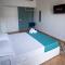 Morant Guest Room