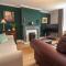 3 Cowper Place
