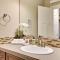 Walkable Portland Studio Less Than 1 Mi to Dtwn! - Portland
