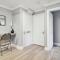 Stylish Penthouse Long Stay Free Parking - Brookwood