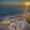 Oceanfront Getaway, Private Beach, Fire Pit, 5BR - Oceanside
