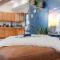 Renovated Ranch Style 6BR 4BA Duplex Beach House - 大西洋城