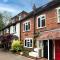 2 Bed Holiday Home with River Views - Marlow