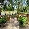Secluded Riverside Oasis Private Deck Dock - باتون روج