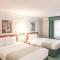 La Quinta Inn by Wyndham Indianapolis Airport Lynhurst