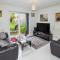 Urban Oasis - Modern 2B-2B Retreat Near Nature - Enfield Lock