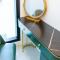 StayAU Hotel style Apartment BoxHill Netflix Gym