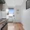 Two Bedroom Apartment Muswell Hill - Second Floor - Londýn