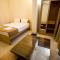 2BHK -Balcony & Pool View -Monarch Palms, Cadolim - 坎多林